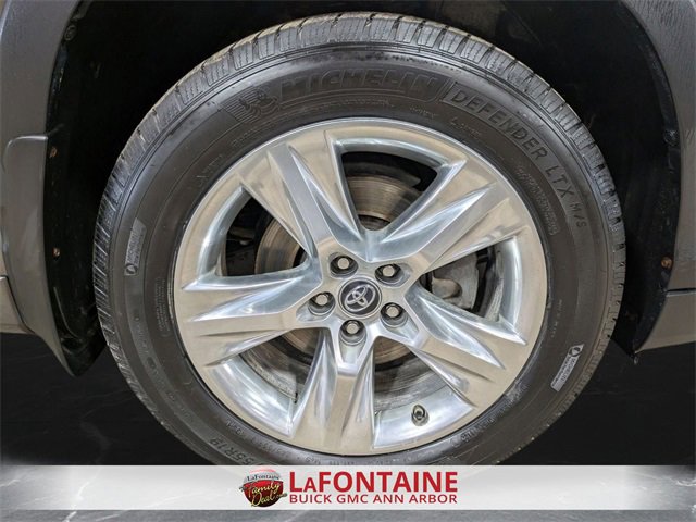 Used 2019 Toyota Highlander Limited image 31