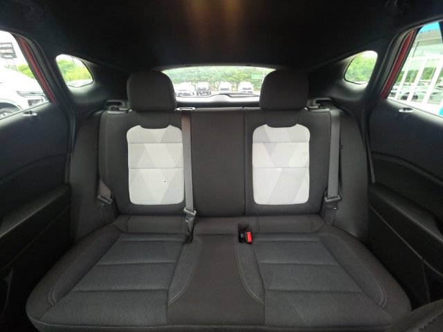 Used 2024 Chevrolet Trax RS w/ Driver Confidence Package FWD image 24