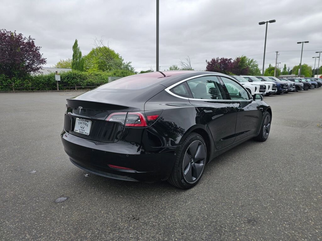 Used 2018 Tesla Model 3 Long Range RWD image 7