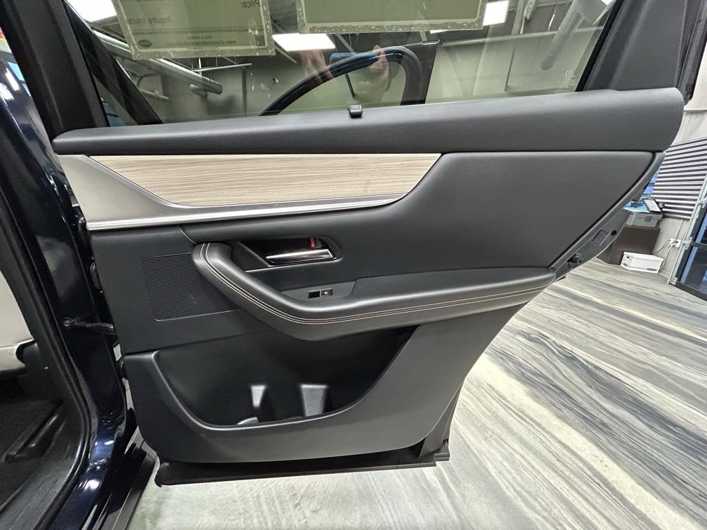 Used 2024 MAZDA CX-90 3.3 Turbo w/ Preferred Package image 41