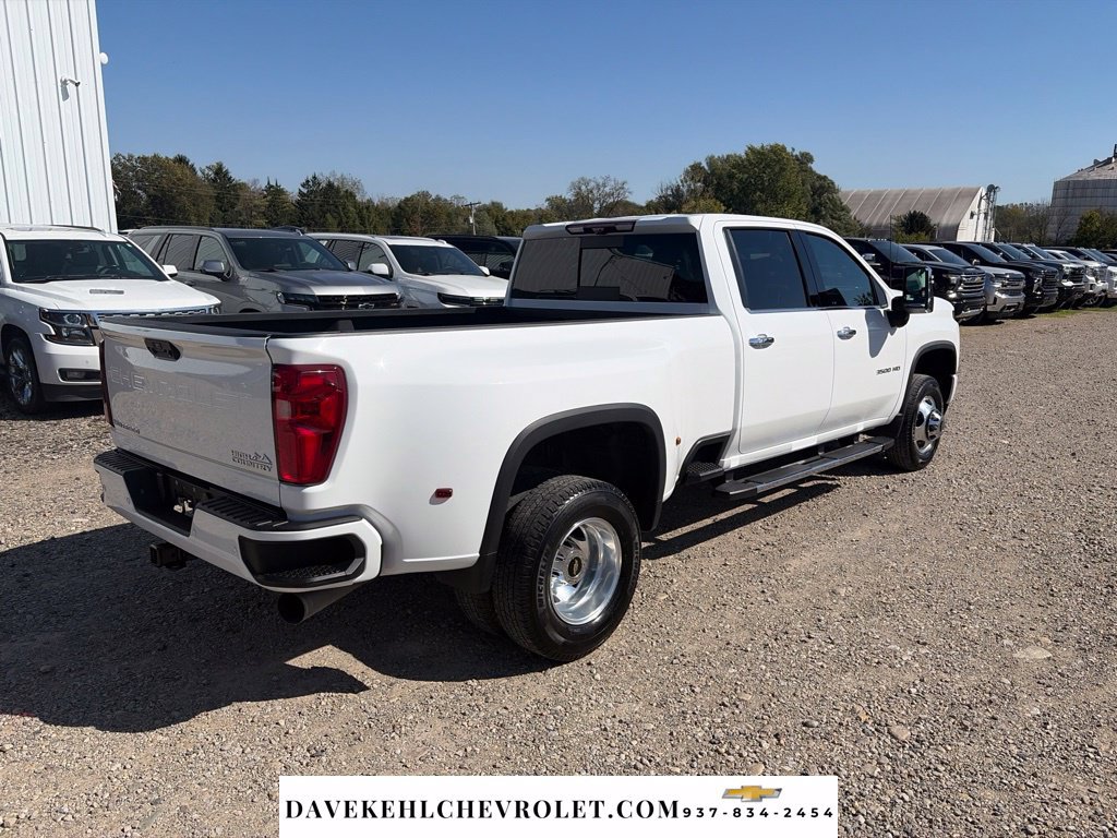 Used 2022 Chevrolet Silverado 3500 High Country AWD/4WD image 8