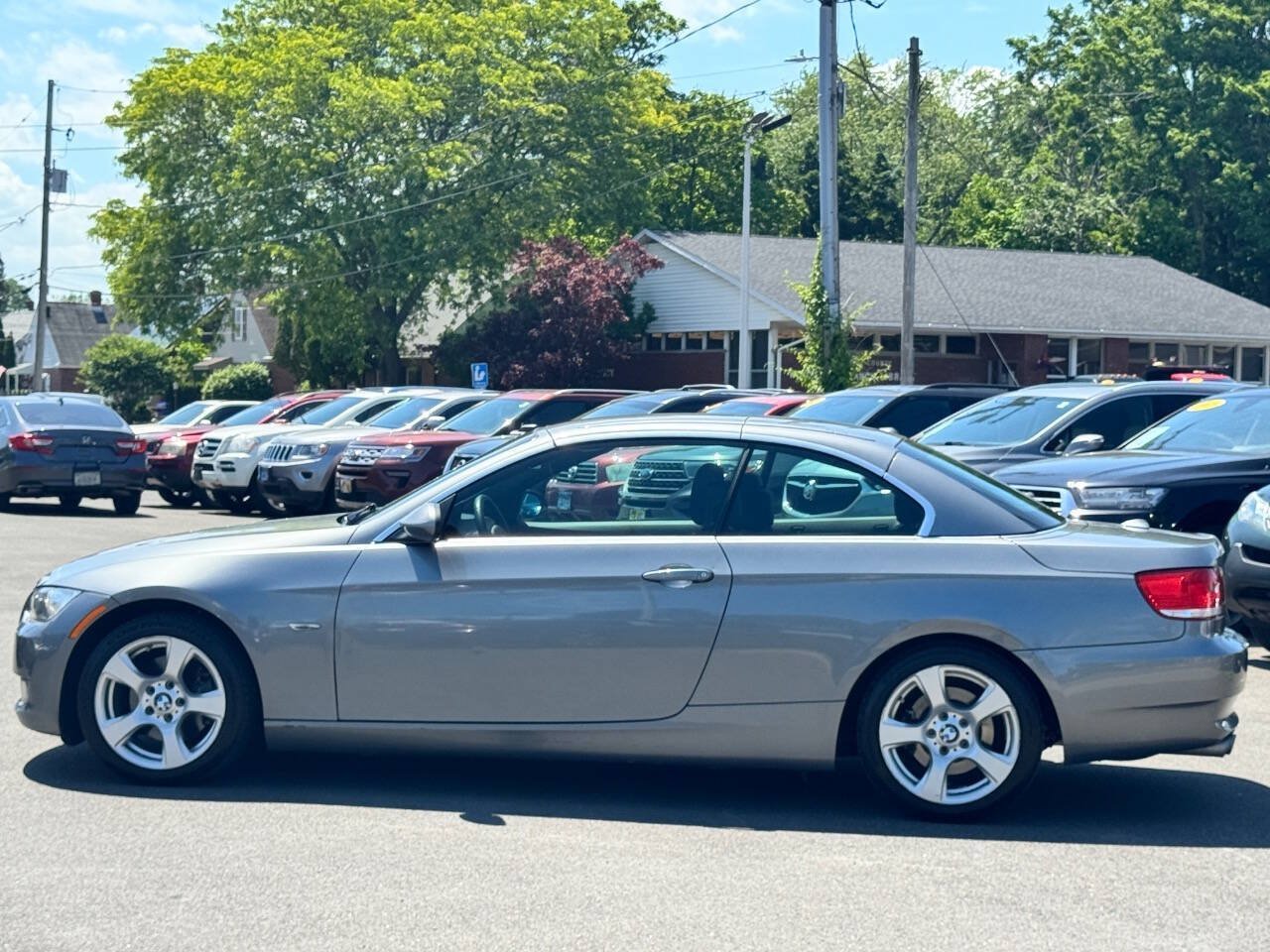 Used 2009 BMW 328i Convertible RWD image 9