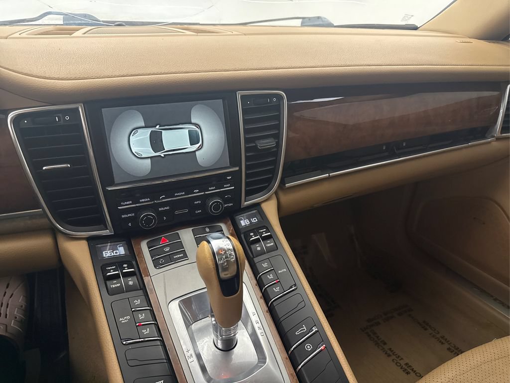 Used 2012 Porsche Panamera 4 image 37