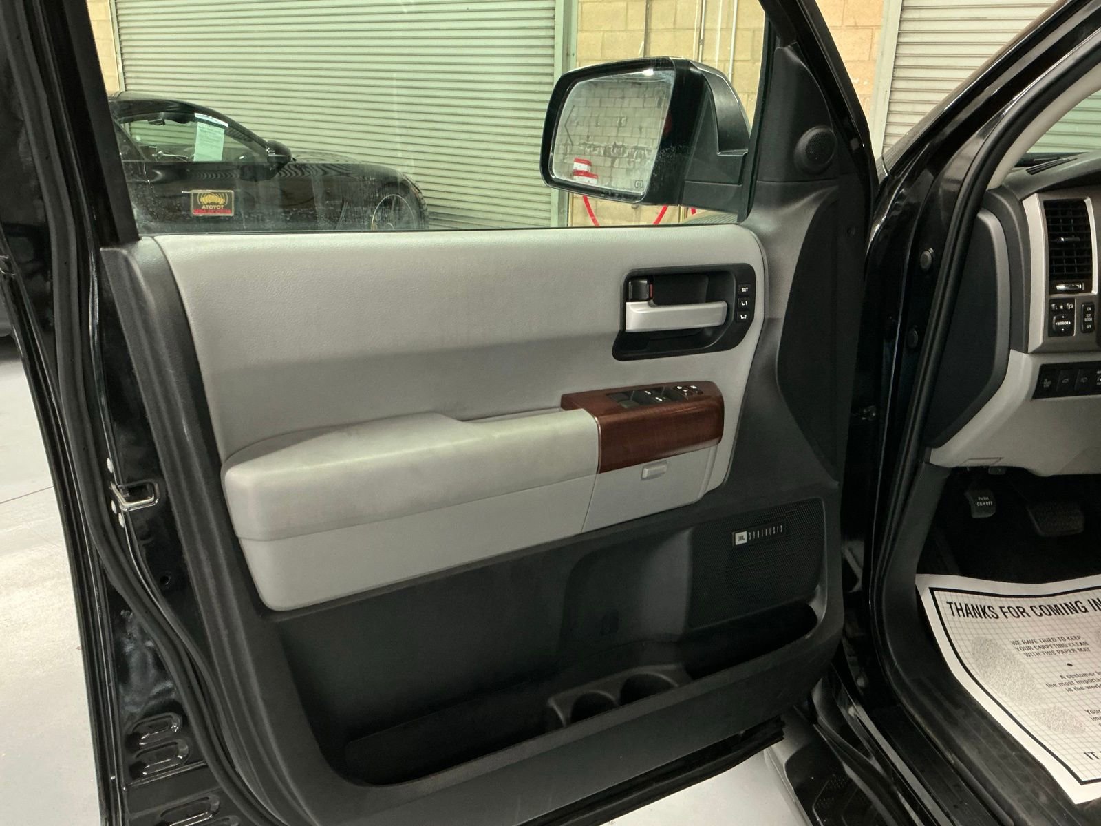 Used 2013 Toyota Sequoia Platinum w/ Preferred Accessory Pkg image 21