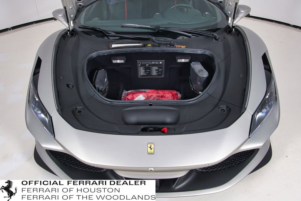 Used 2022 Ferrari F8 Tributo image 33
