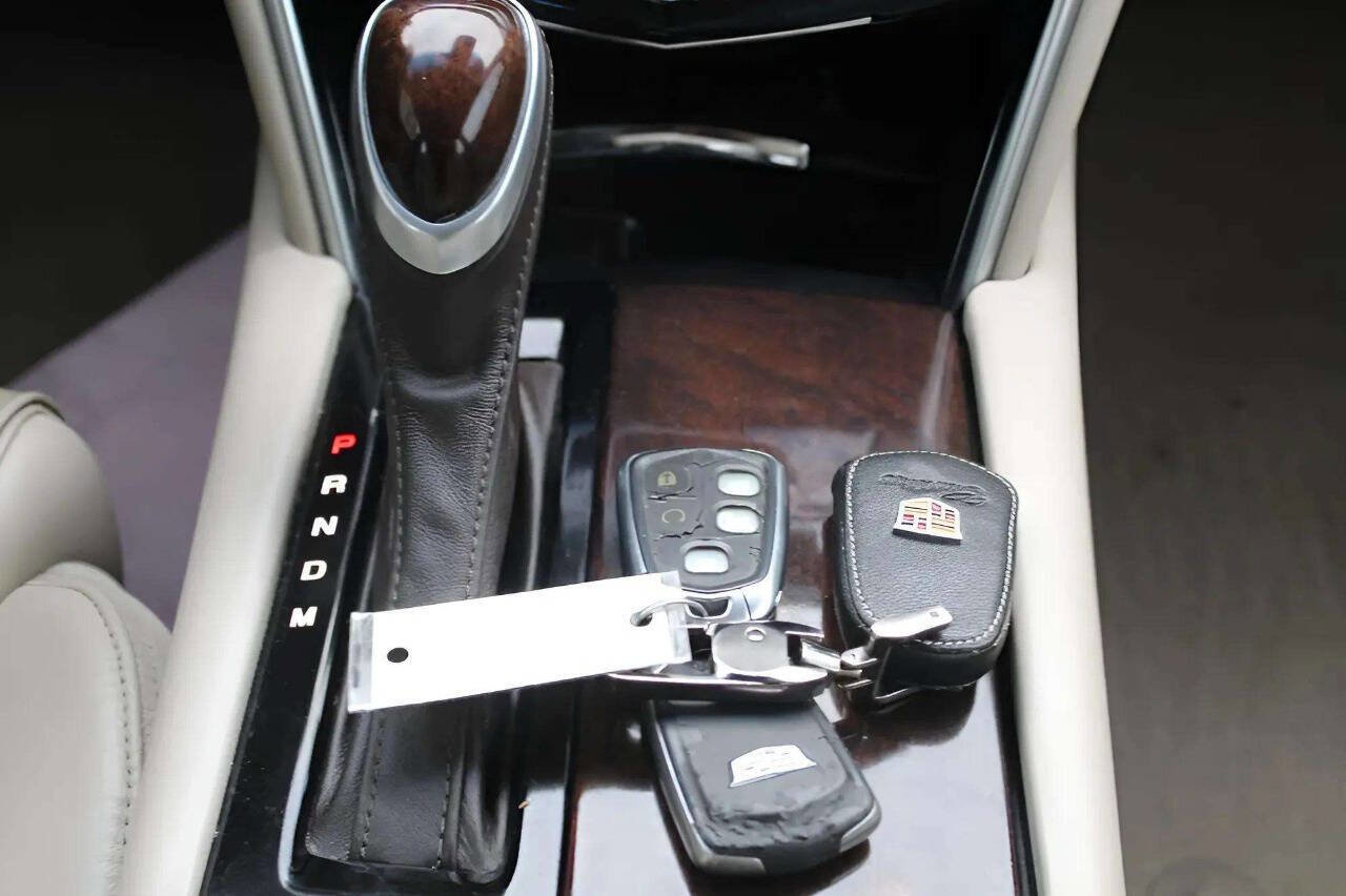 Used 2017 Cadillac XTS Luxury w/ Driver Awareness Package image 26