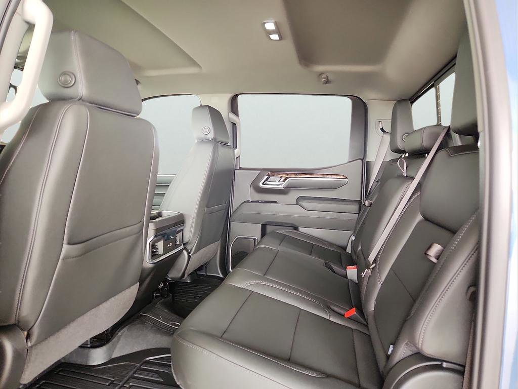 New 2026 GMC Sierra 1500 Elevation w/ Elevation Premium Package RWD image 18