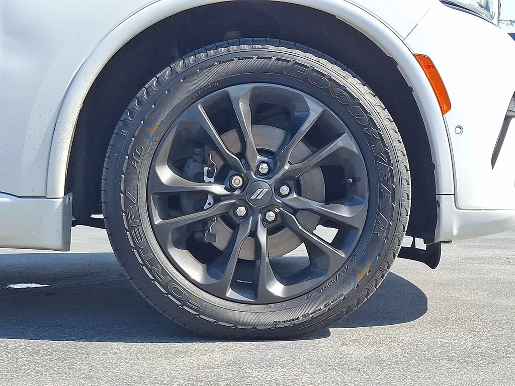 Certified 2022 Dodge Durango R/T w/ Blacktop Package AWD/4WD image 8