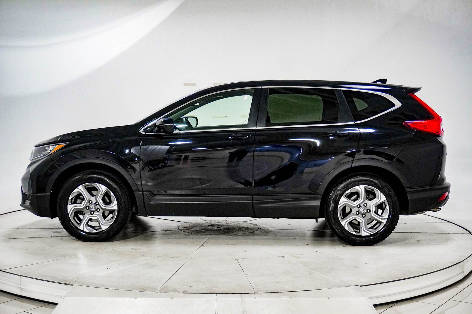 Used 2017 Honda CR-V EX-L image 5