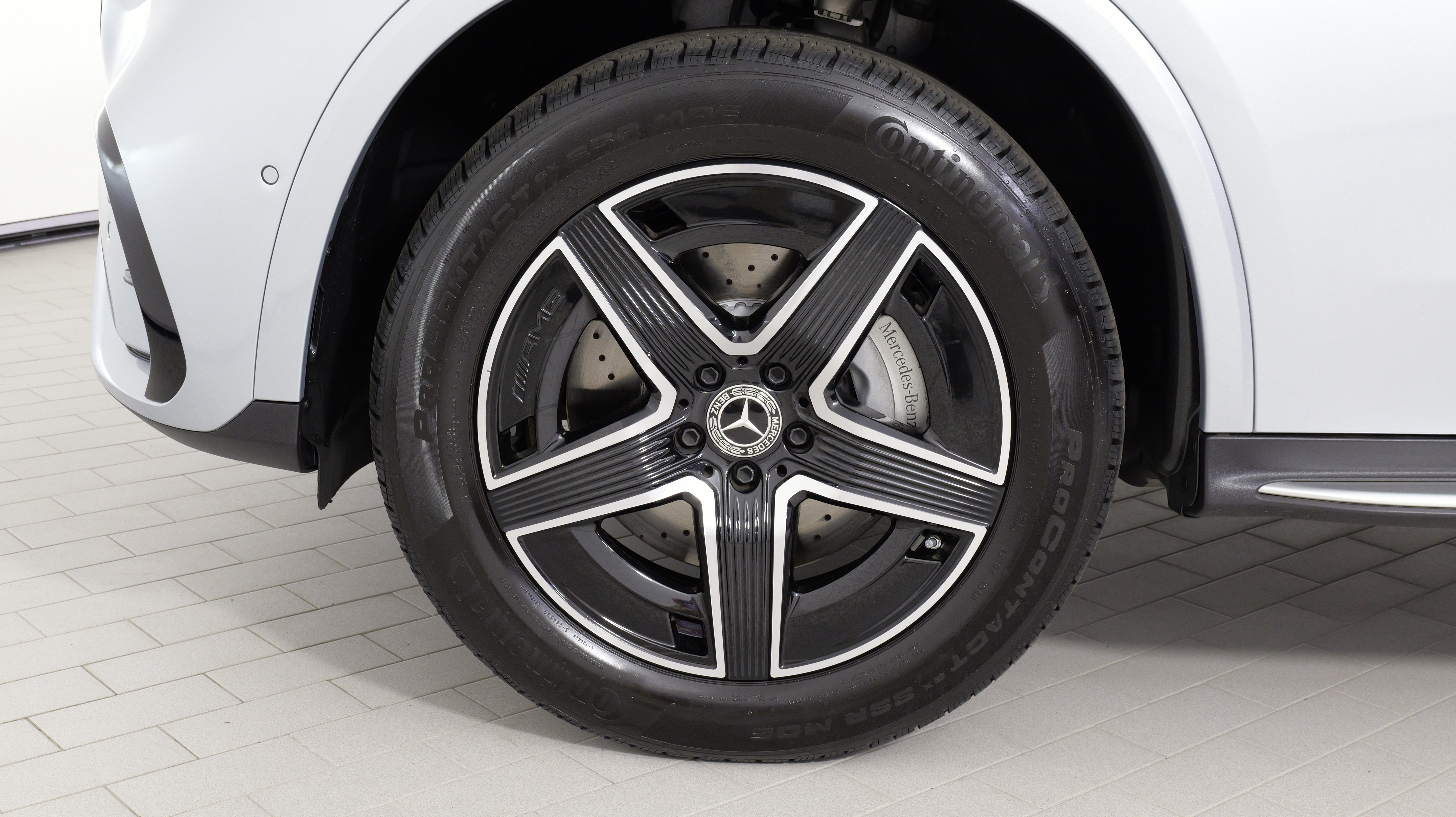 Used 2025 Mercedes-Benz GLC 350e 4MATIC image 67