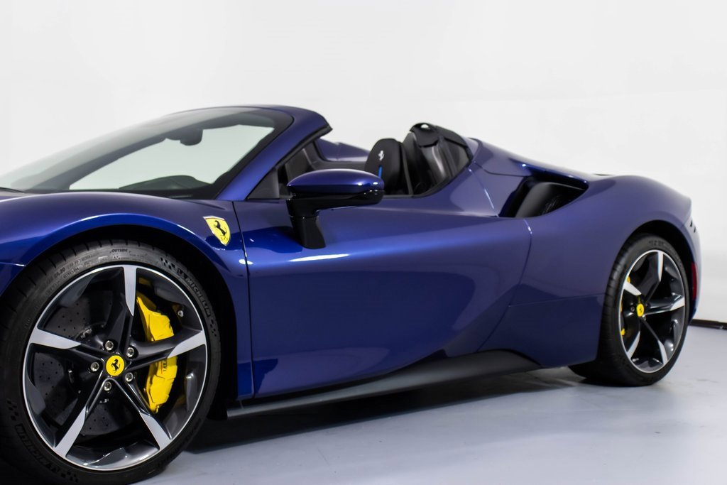 Certified 2022 Ferrari SF90 Spider image 32