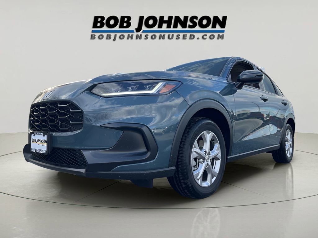 Used 2025 Honda HR-V LX image 3