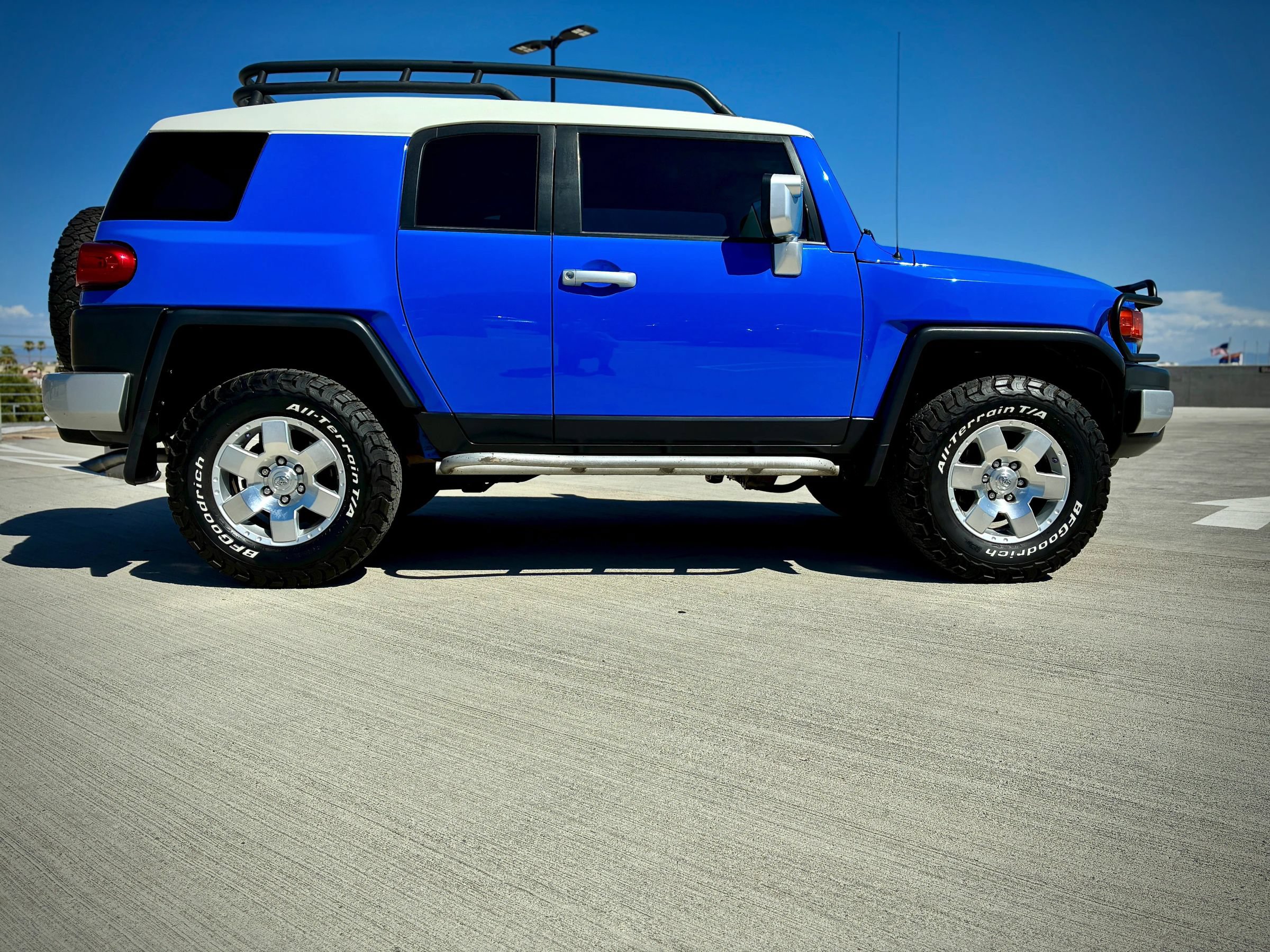 Used 2008 Toyota FJ Cruiser 4WD image 11