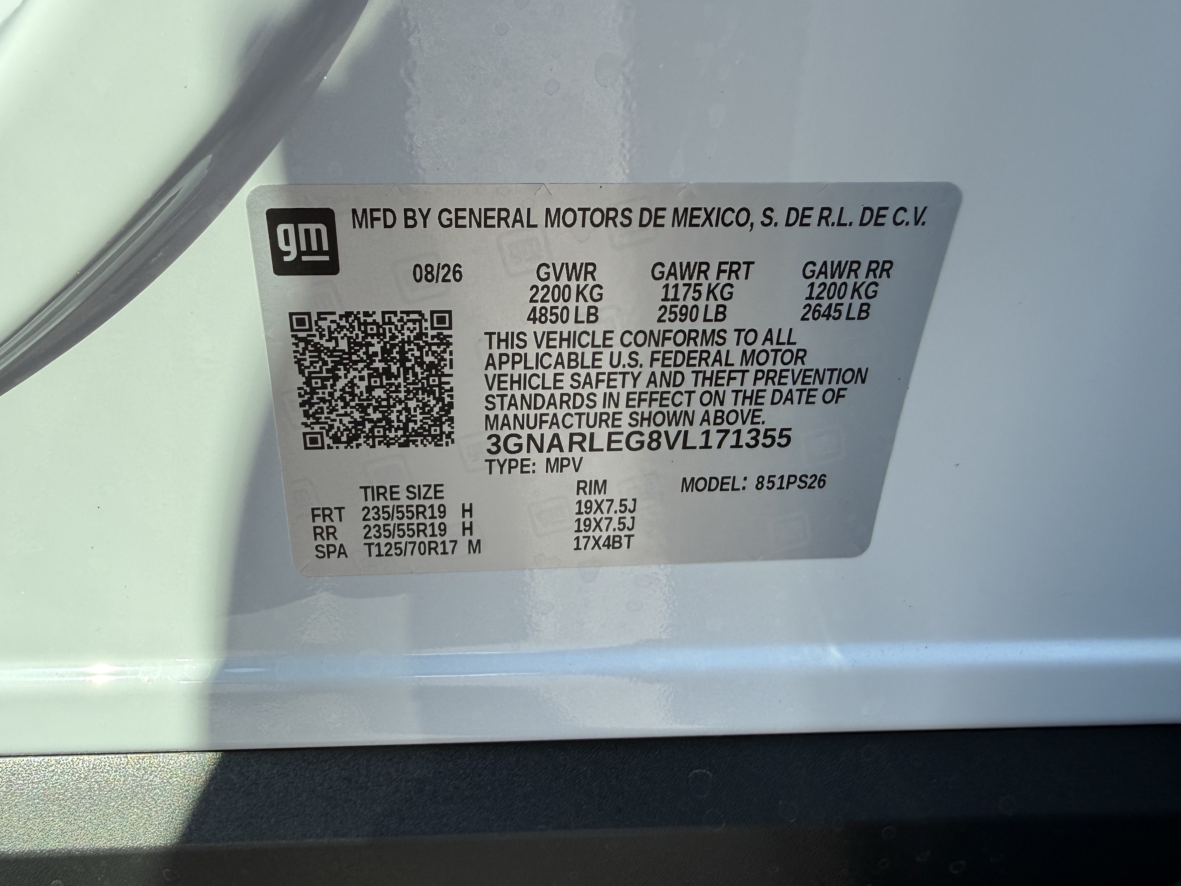 New 2027 Chevrolet Equinox RS FWD image 37