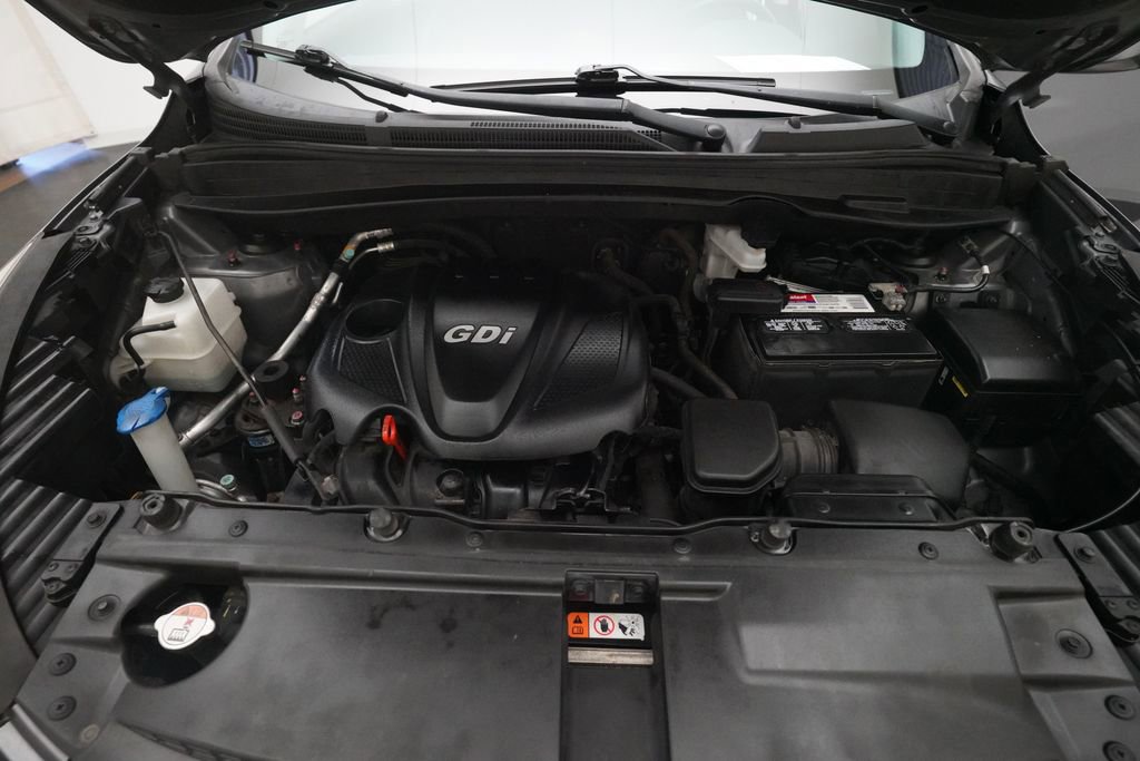 Used 2015 Hyundai Tucson SE AWD/4WD image 3