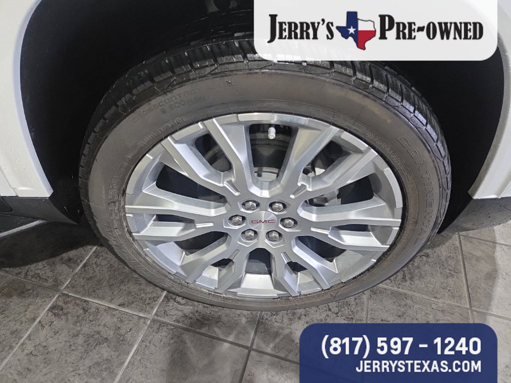 Used 2024 GMC Acadia Denali w/ Super Cruise Package FWD image 4