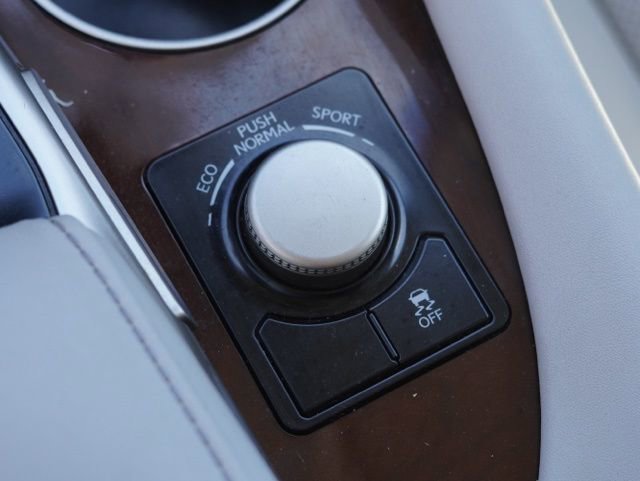 Used 2017 Lexus RX 350 FWD w/ Premium Package image 32