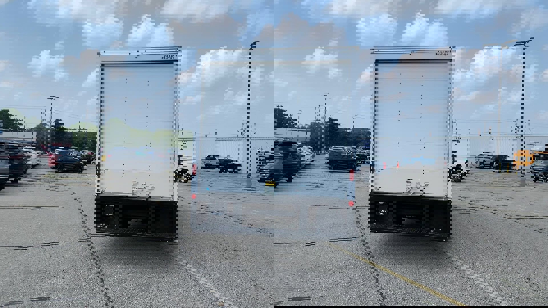 New 2024 GMC Savana 4500 w/ Power Convenience Package image 7