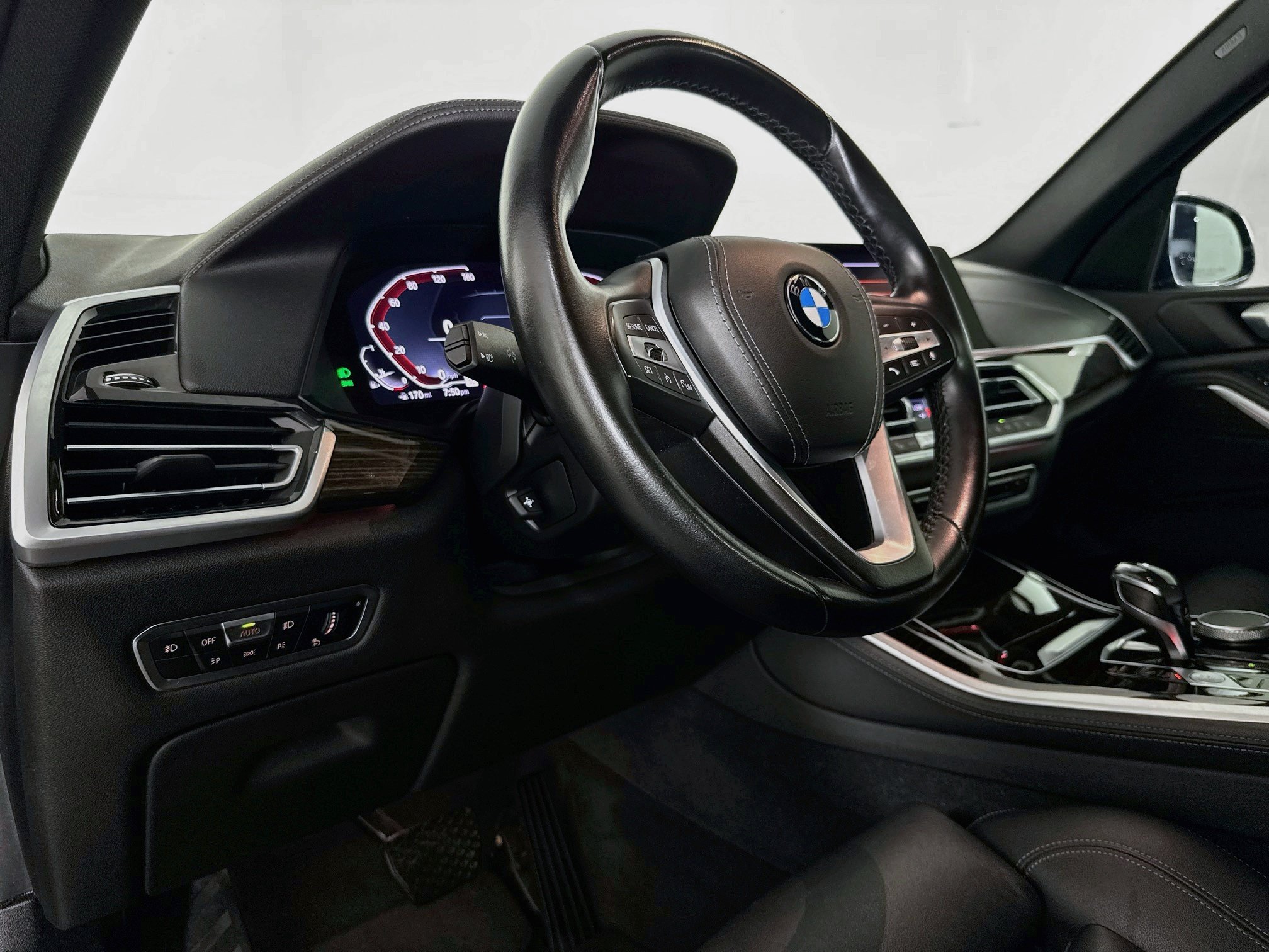 Used 2020 BMW X5 sDrive40i w/ Convenience Package RWD image 21