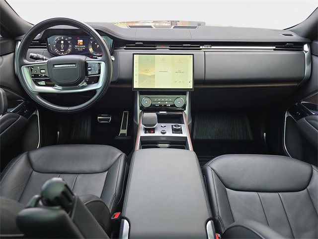 Used 2023 Land Rover Range Rover SE image 9