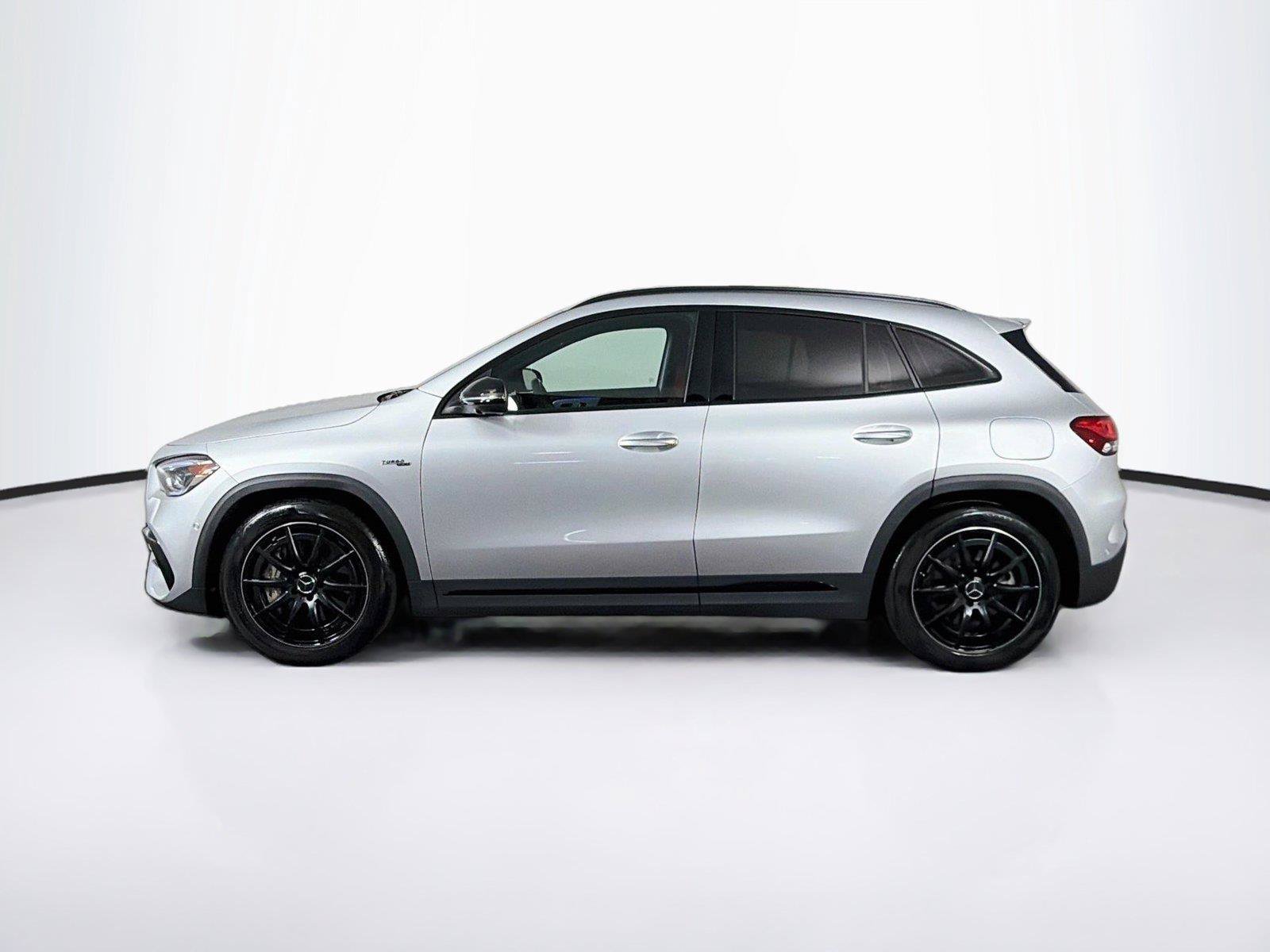 Used 2023 Mercedes-Benz GLA 35 AMG 4MATIC w/ Parking Assistance Package image 8