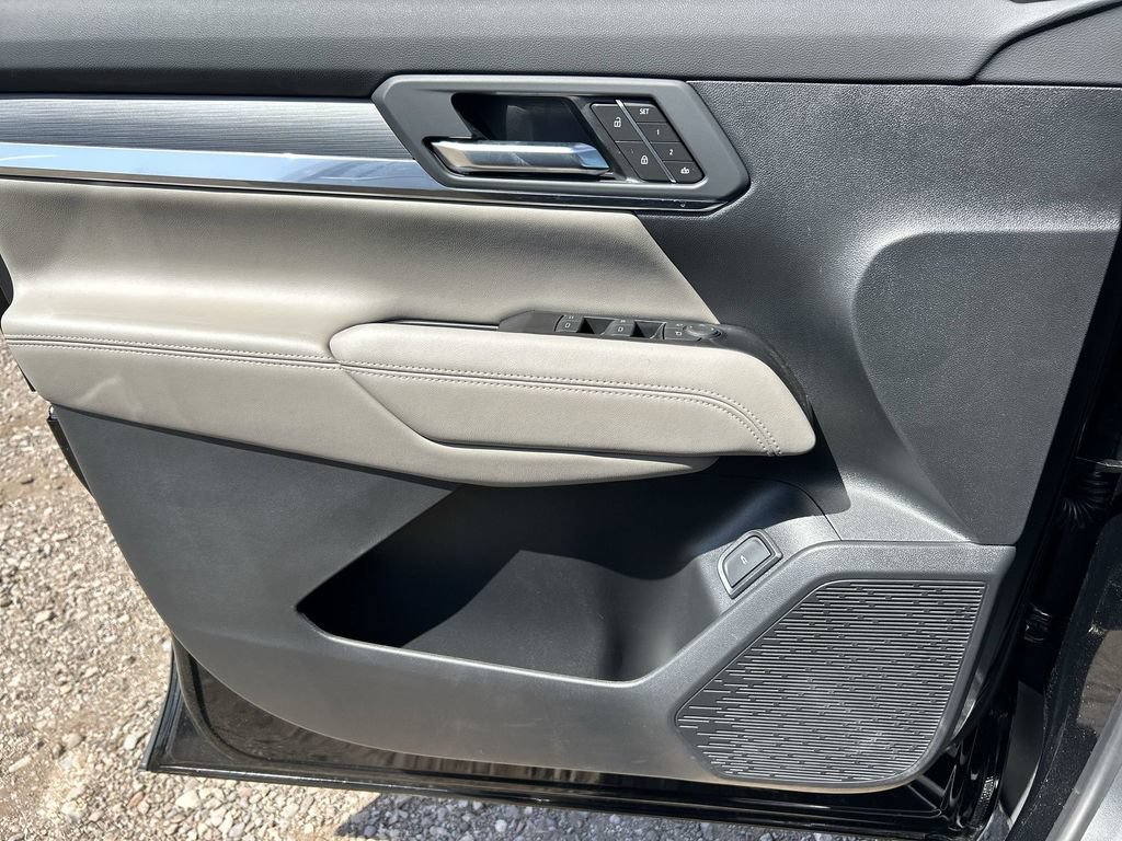 New 2027 GMC Terrain Elevation w/ Elevation Premium Package AWD/4WD image 22