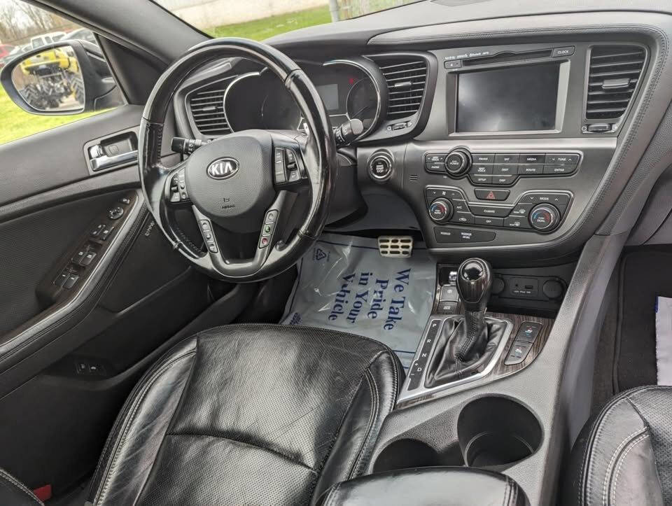 Used 2013 Kia Optima SX w/ Limited Pkg image 4