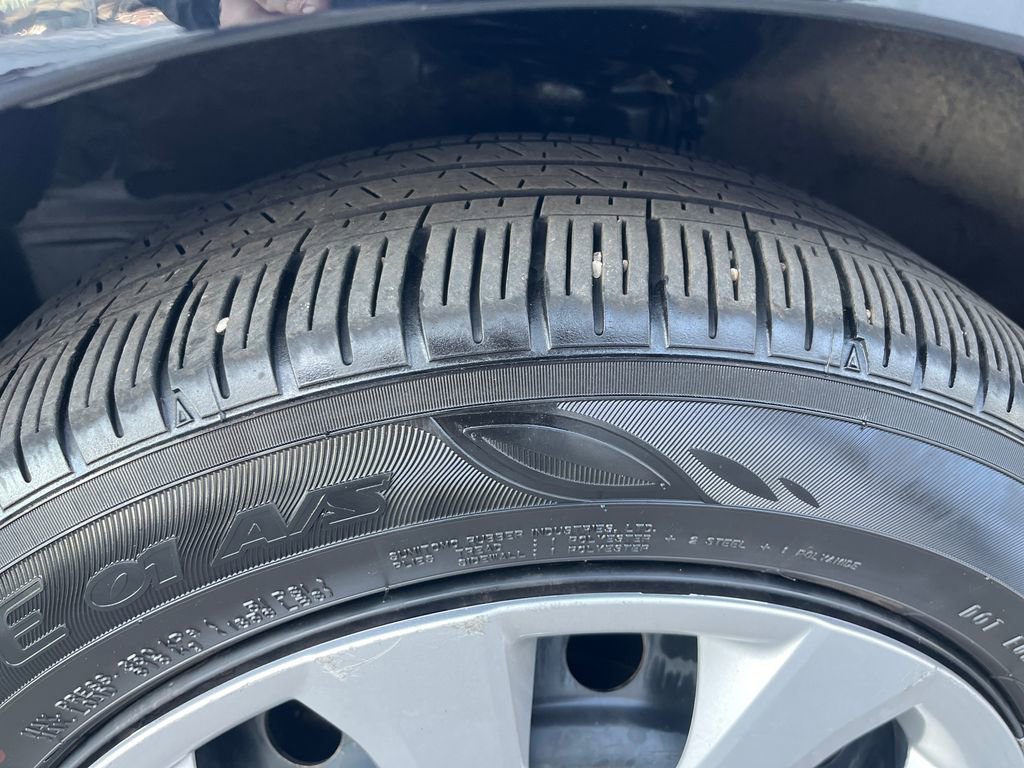 Certified 2023 Toyota Corolla LE image 29