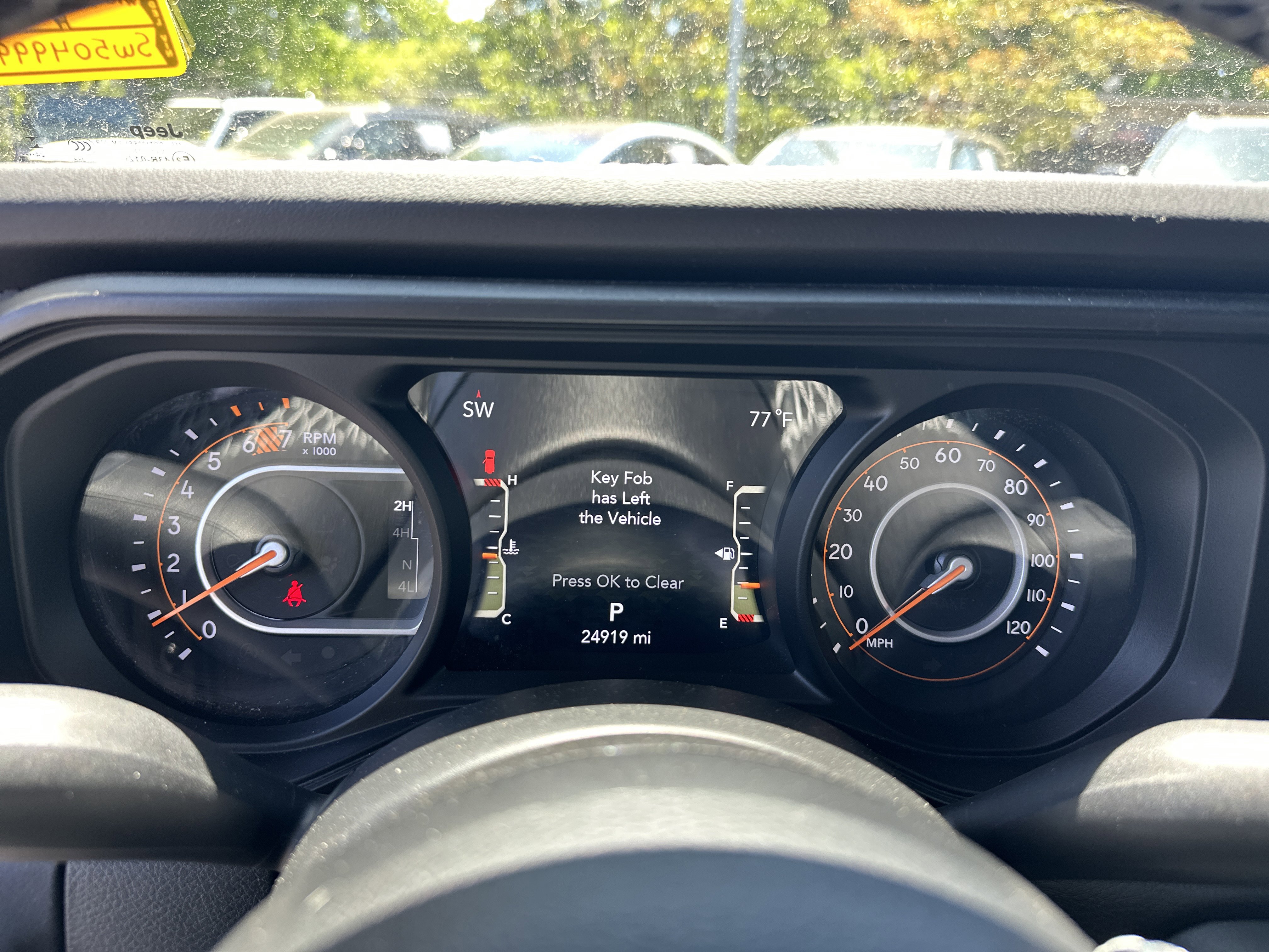 Used 2025 Jeep Wrangler Rubicon w/ Convenience Group AWD/4WD image 27
