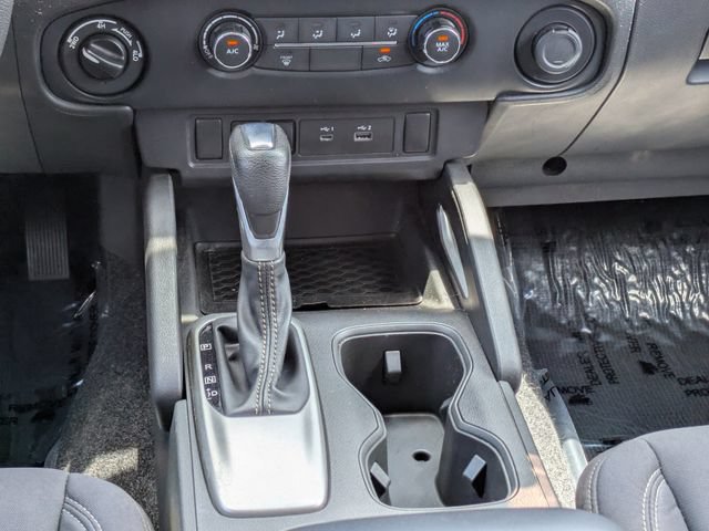 Used 2022 Nissan Frontier SV w/ Technology Package AWD/4WD image 19