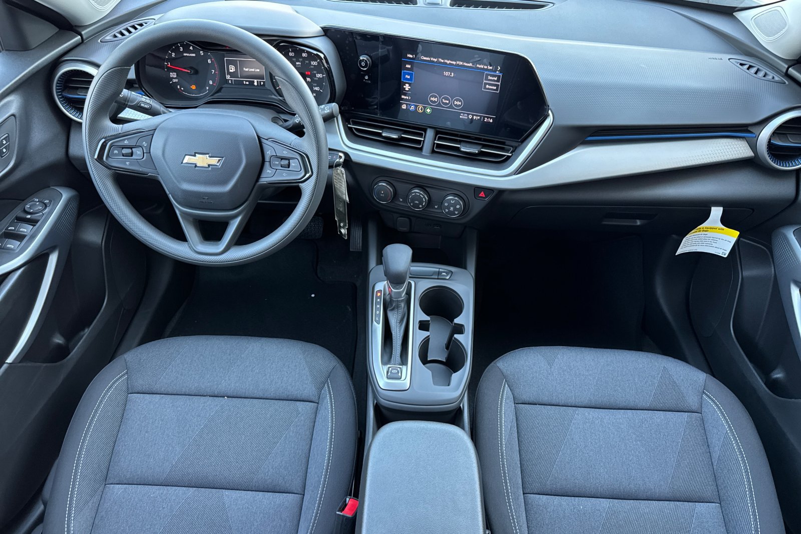 New 2026 Chevrolet Trax LS w/ LS Convenience Package FWD image 12