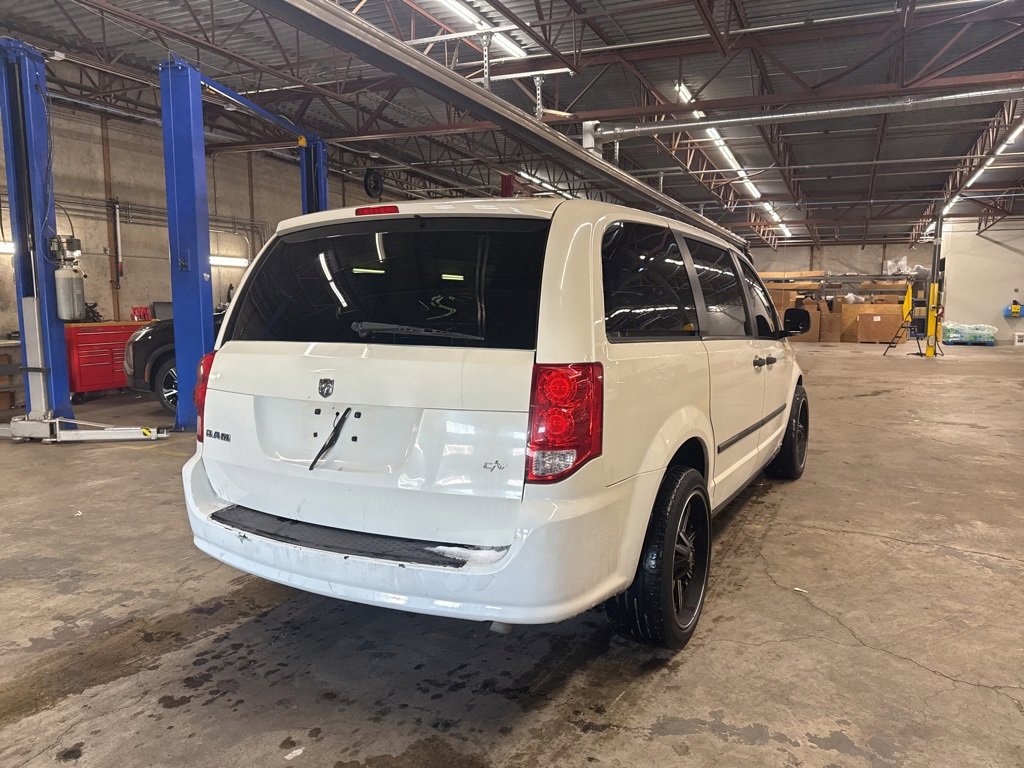 Used 2012 RAM C/V image 13