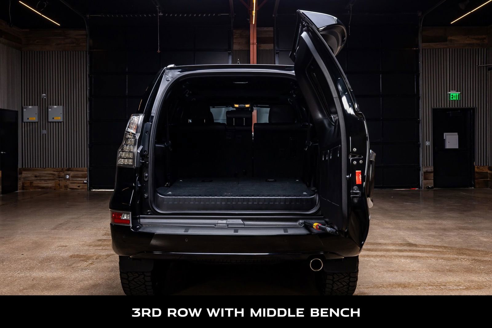 Used 2020 Lexus GX 460 Premium w/ Premium Package AWD/4WD image 9