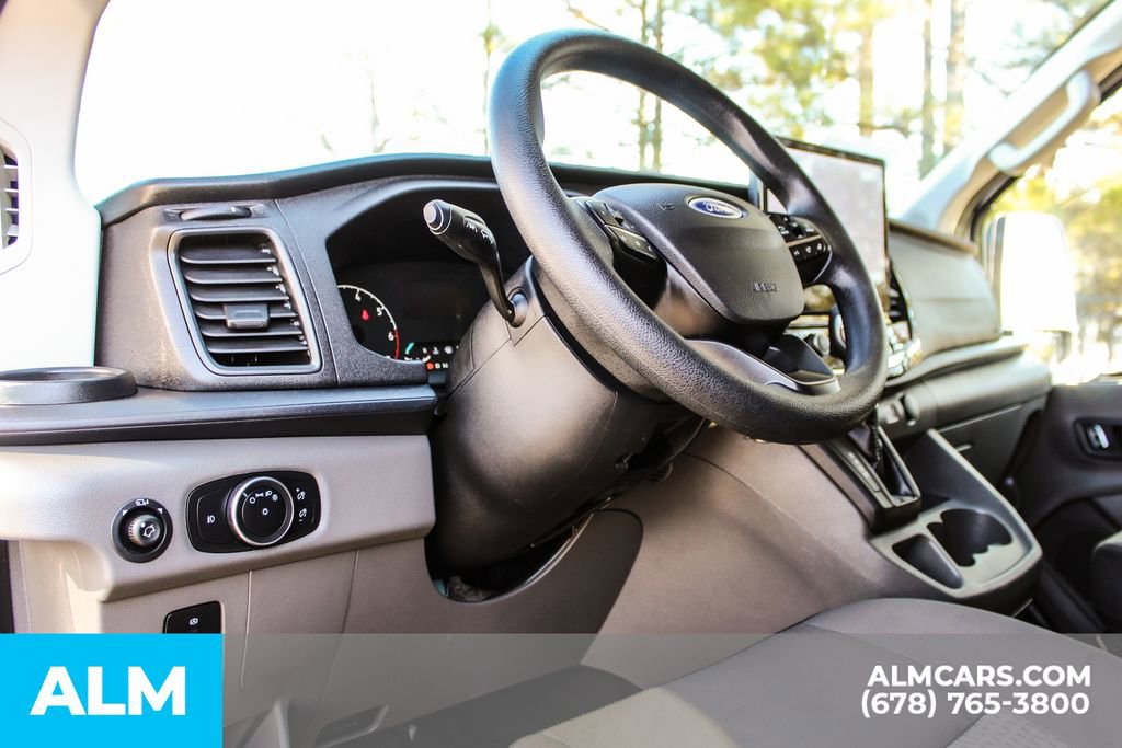 Used 2024 Ford Transit 350 XLT image 18