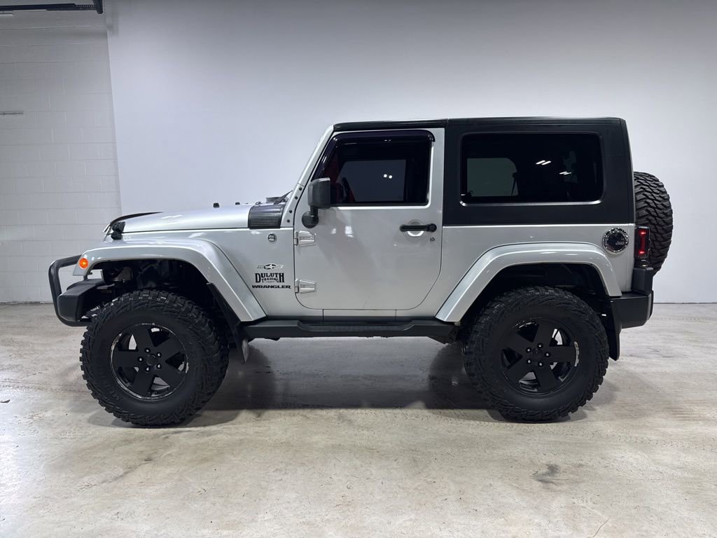 Used 2008 Jeep Wrangler Sahara w/ Dual Top Group AWD/4WD image 4