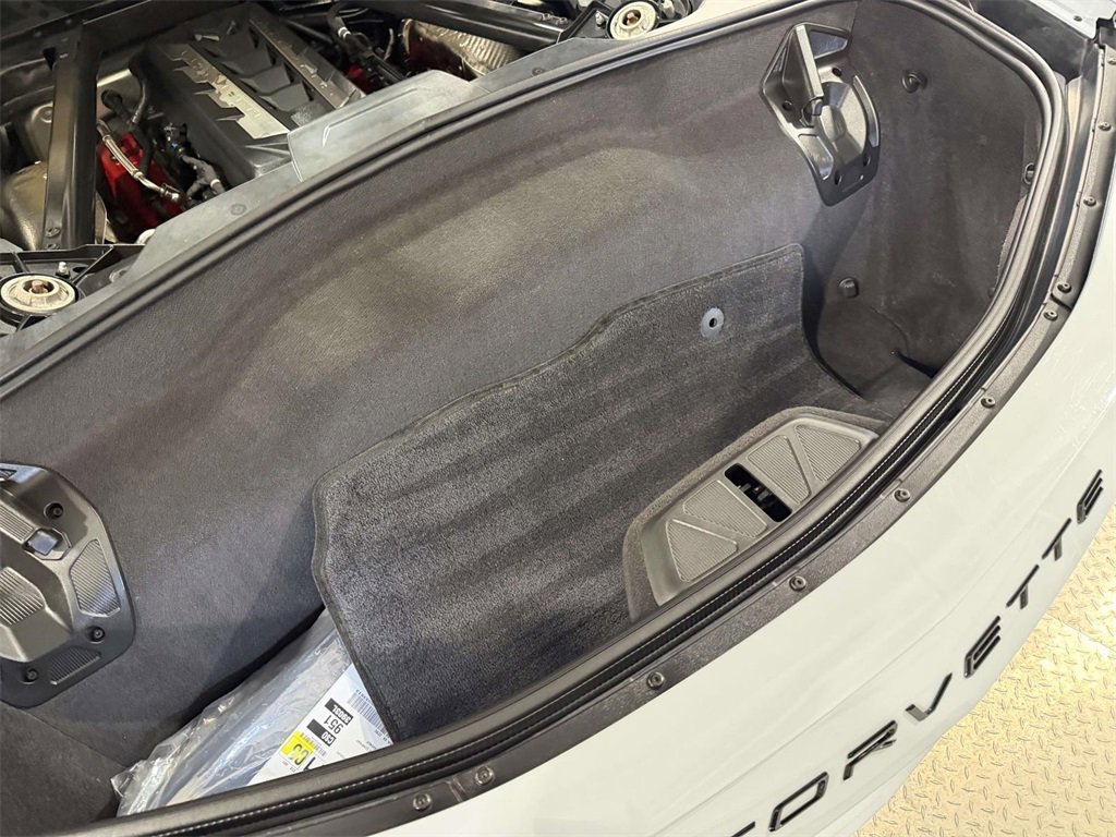 Used 2020 Chevrolet Corvette Stingray Premium Cpe w/ 3LT Preferred Equipment Group image 11