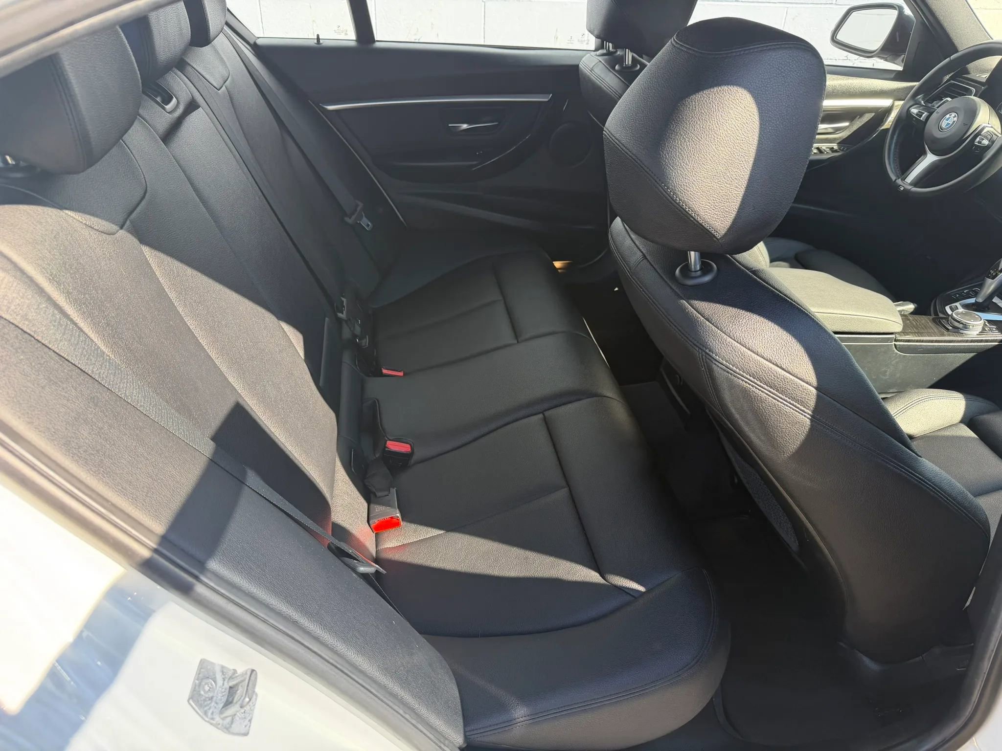 Used 2016 BMW 330e 330e Sedan 4D image 16