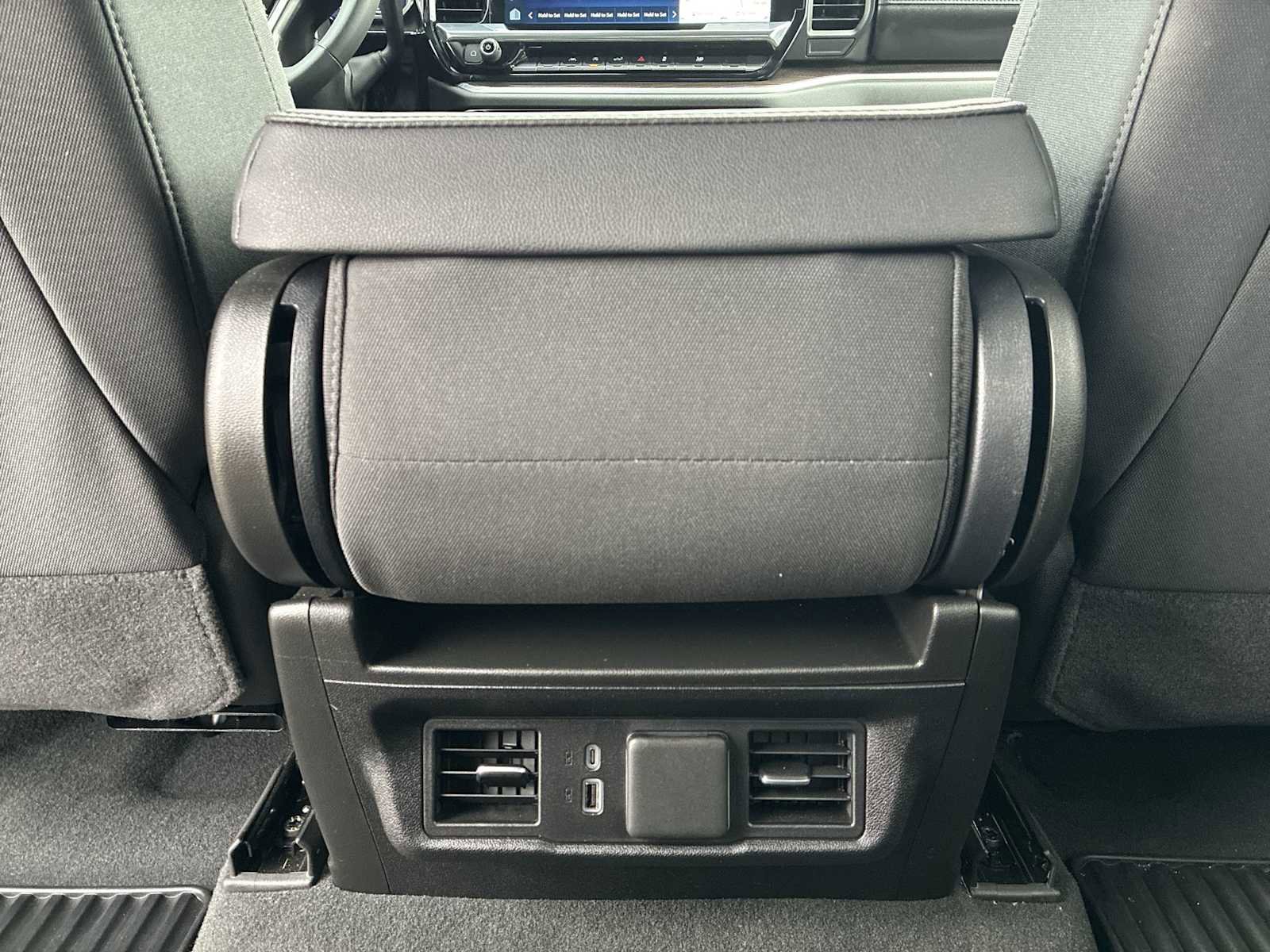 Used 2025 Chevrolet Silverado 1500 LT image 21