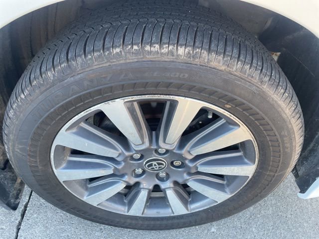 Used 2020 Toyota Sienna XLE image 12