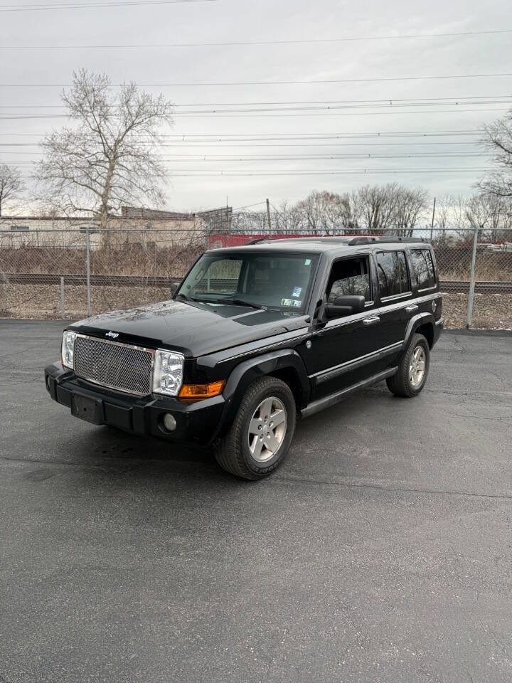 Used 2006 Jeep Commander 4WD image 2