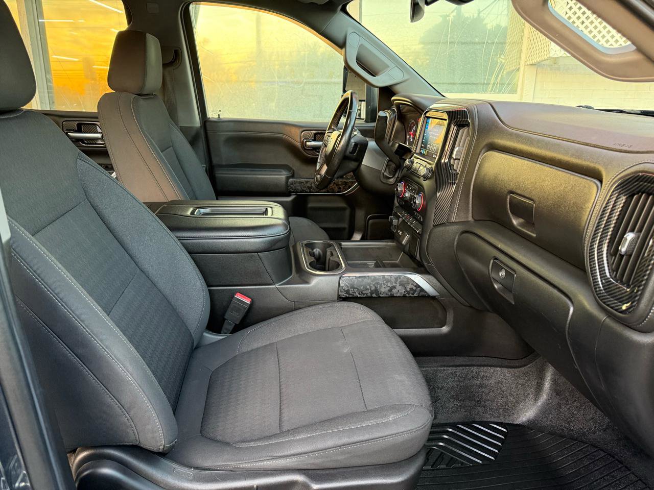 Used 2021 Chevrolet Silverado 1500 LT Trail Boss w/ Bed Protection Package AWD/4WD image 30