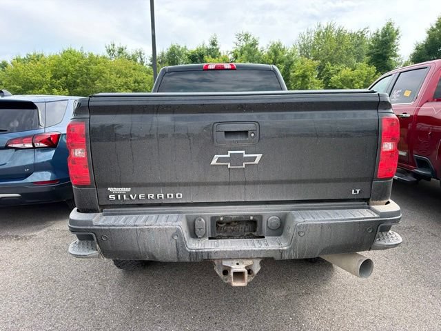 Used 2017 Chevrolet Silverado 2500 LT w/ Midnight Edition AWD/4WD image 8