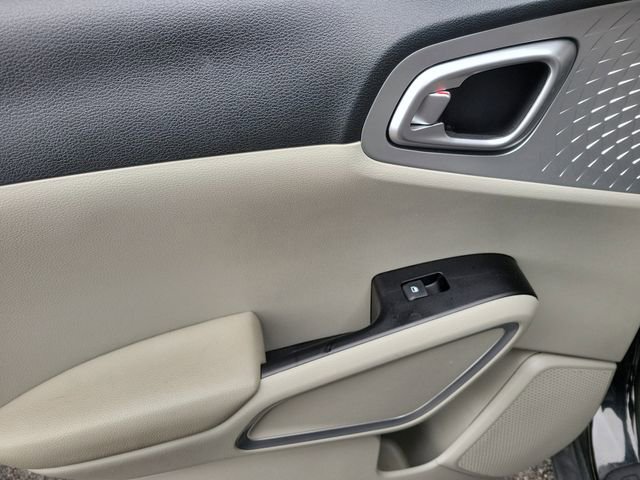 Certified 2021 Kia Soul LX image 13
