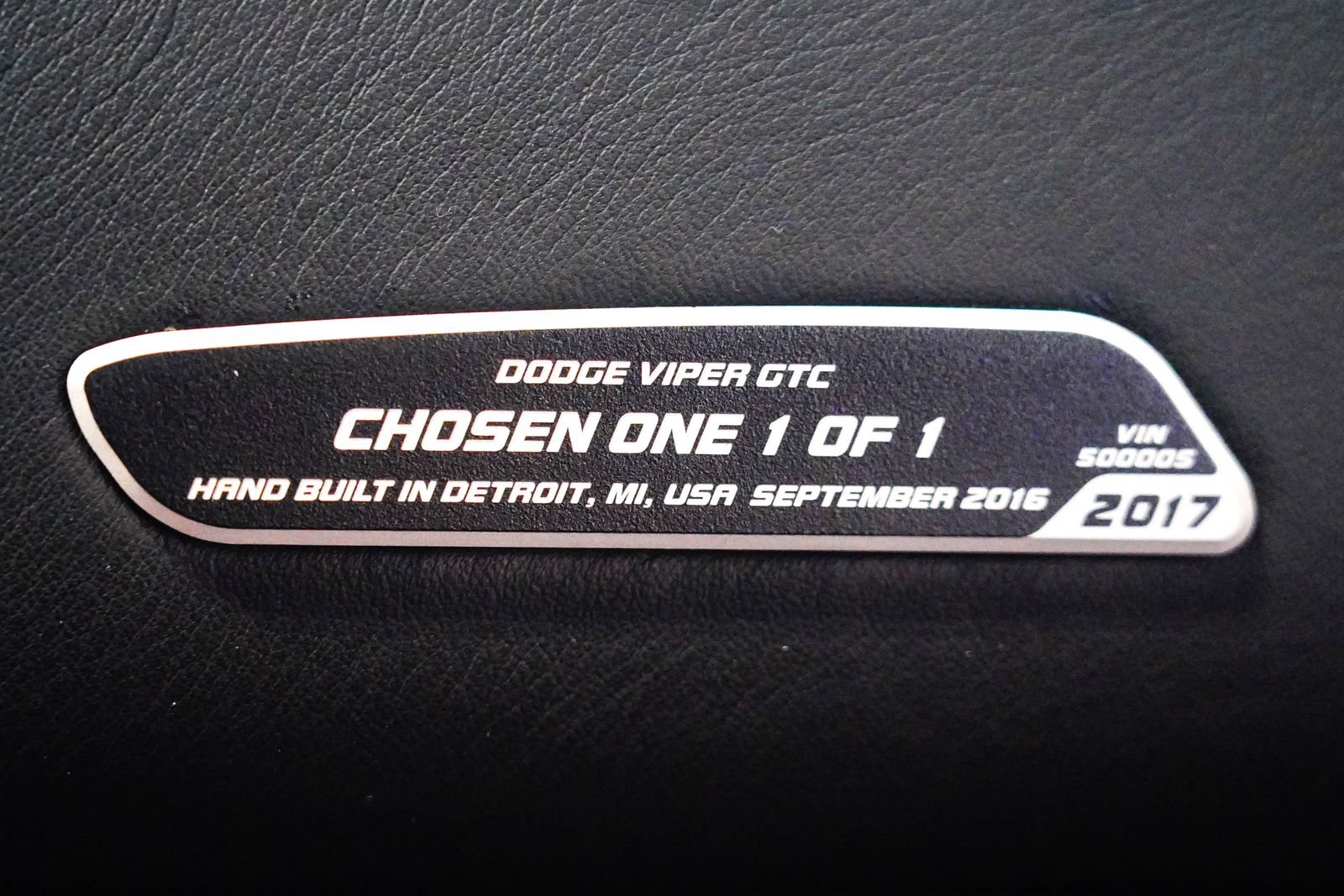 Used 2017 Dodge Viper GTC w/ GTS Interior Package RWD image 32