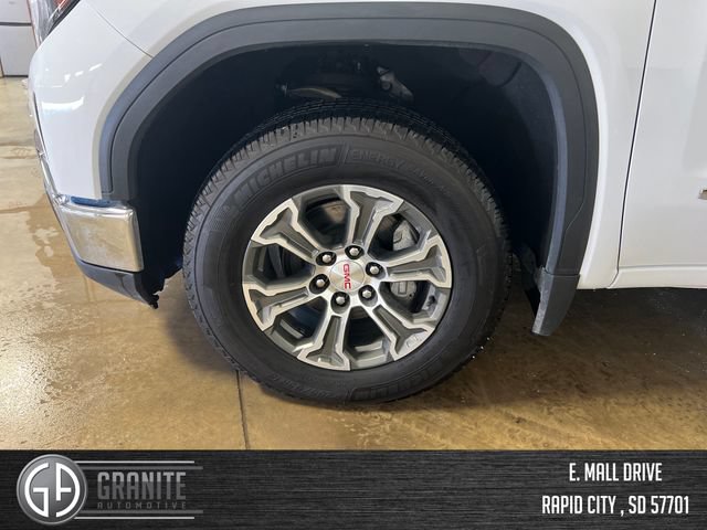 Used 2024 GMC Sierra 1500 SLT AWD/4WD image 29