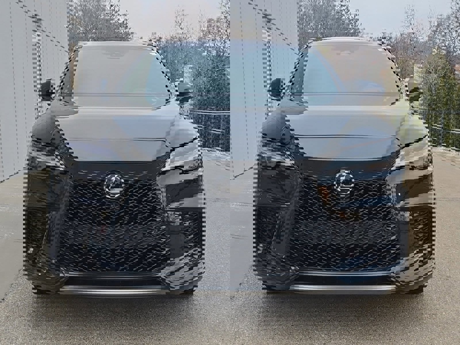 Used 2024 Lexus RX 500h F Sport w/ Convenience Package image 2