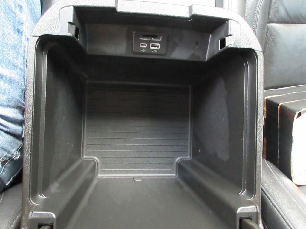 Certified 2021 Chevrolet Tahoe Z71 AWD/4WD image 29