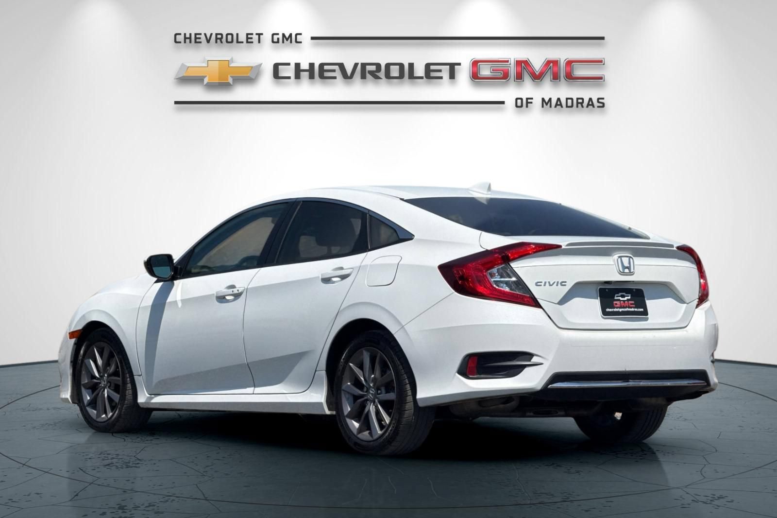 Used 2019 Honda Civic EX image 5