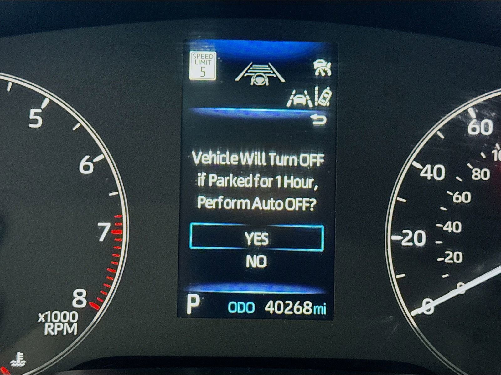 Used 2023 Toyota Corolla Cross LE w/ Moonroof Package image 10