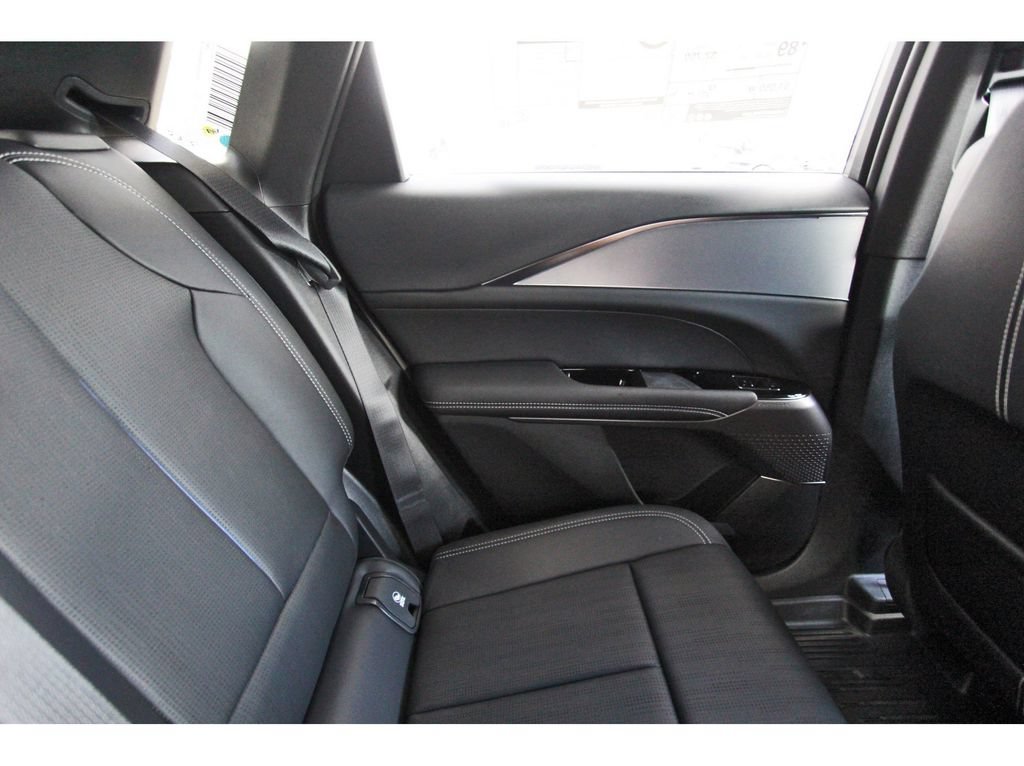 New 2027 Cadillac Lyriq Sport AWD/4WD image 11